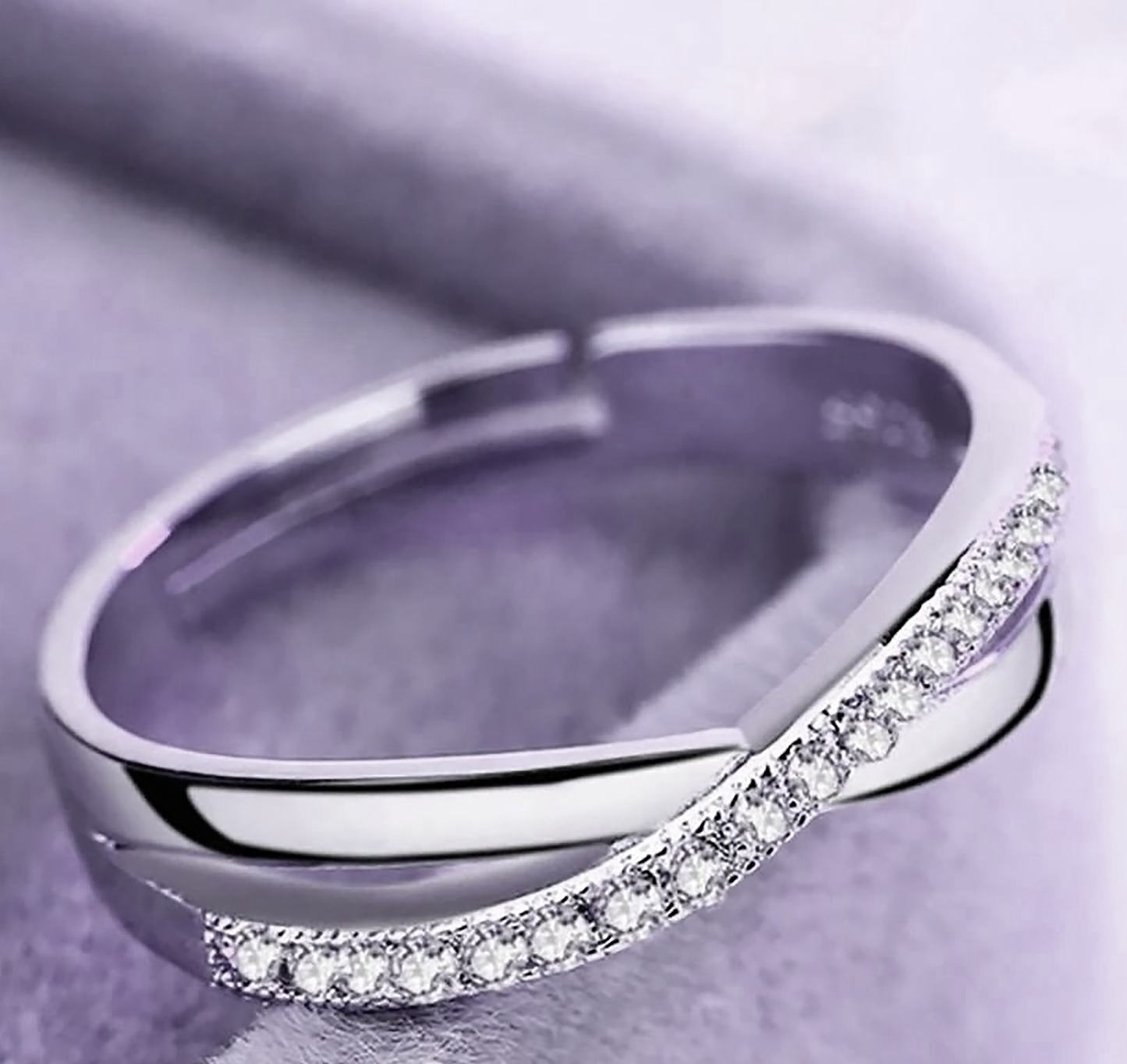 Twilight Twist Silvona 925 Silver Ring