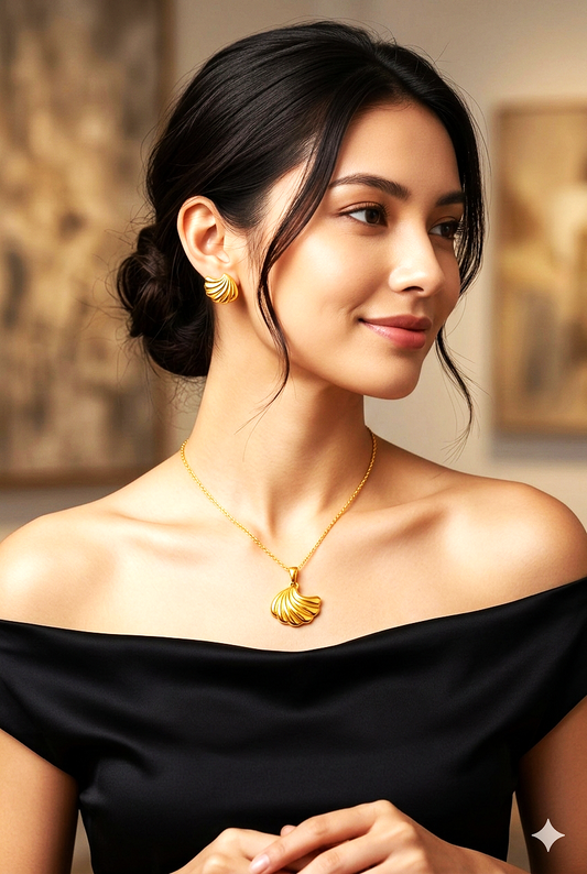 Gold Polished Seashell Pendant Necklace & Stud Earrings Set – Stainless Steel Jewelry for Women